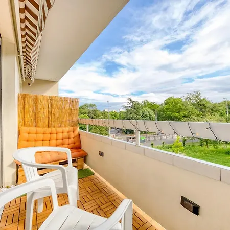 Апартаменты Moderne 2 Ch A - Balcon - Ideal Pro & Famille