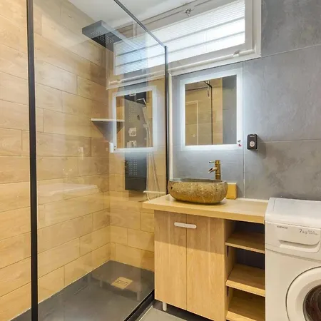 Moderne 2 Ch A - Balcon - Ideal Pro & Famille Апартаменты